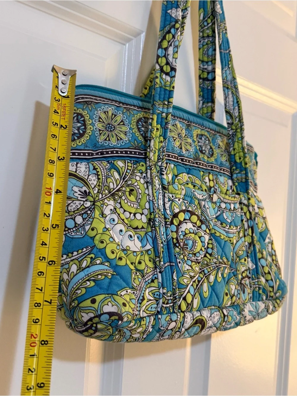 Retired Vera Bradley Hannah Hobo Bag Y2K Quilted Shoulder Bag Peacock Pattern
